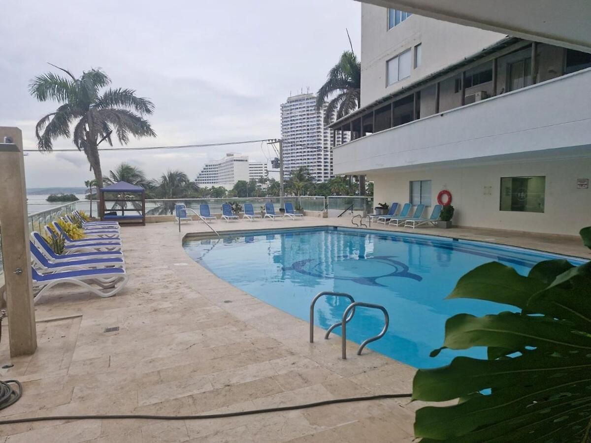 Beautiful With A Good Oceanfront View Apartamento