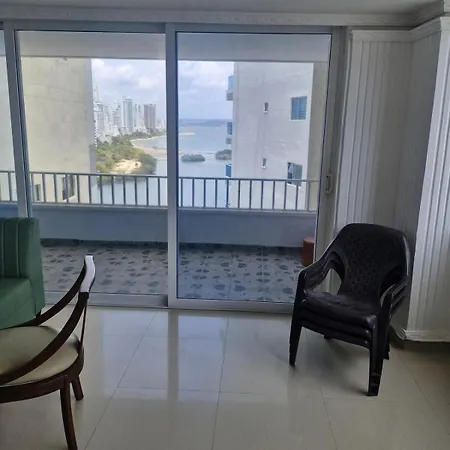 Beautiful With A Good Oceanfront View Apartamento